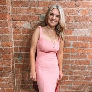 Meet your Posher, Alisha